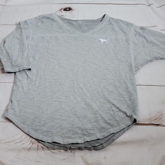 Victoria's Secret Pink Brand Gray V-Neck 1/4 Sleeve Lightweight Baseball Tee - Picture 1 of 3